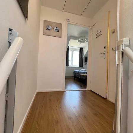 公寓 Maisonnette Indysenne 赞德沃特