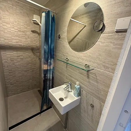 Maisonnette Indysenne زاندفورت