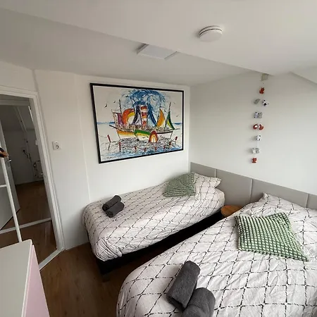 公寓 Maisonnette Indysenne 赞德沃特