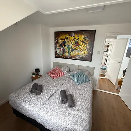 公寓 Maisonnette Indysenne 赞德沃特